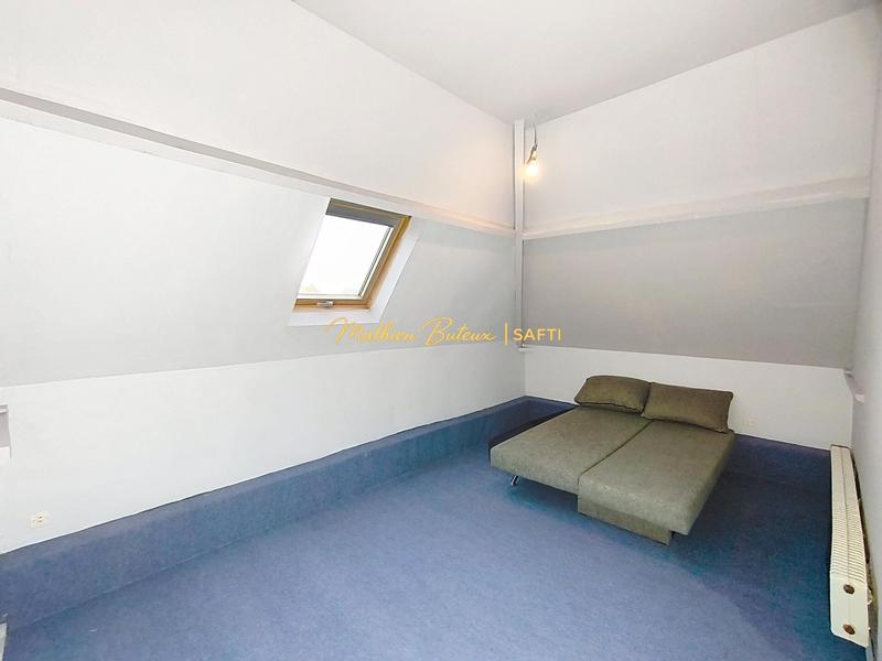 Maison - 180 m² - 7 pièces