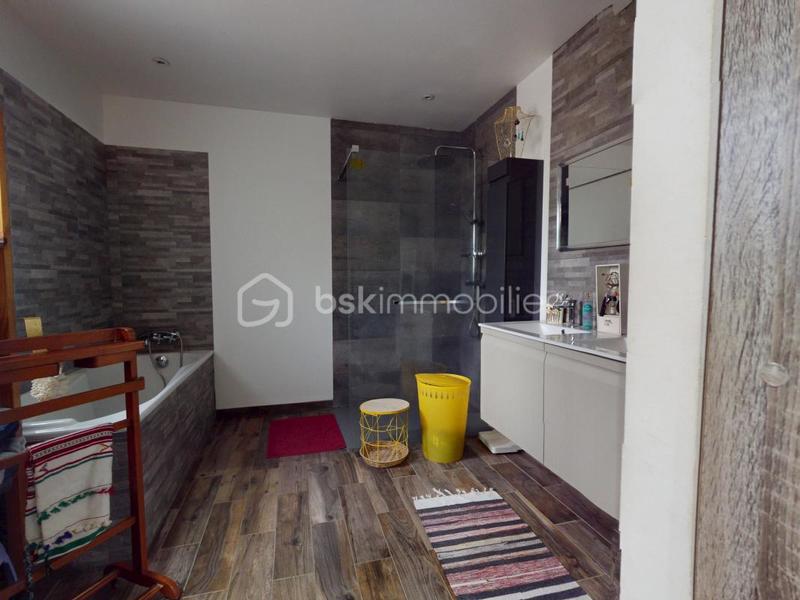 Maison de ville - 145 m² - 6 pièces