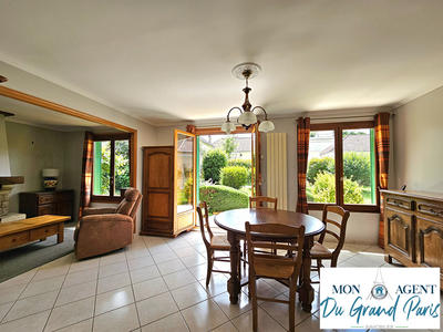 Maison - 82 m² - 5 pièces