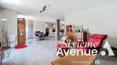 Maison - 111 m² - 5 pièces