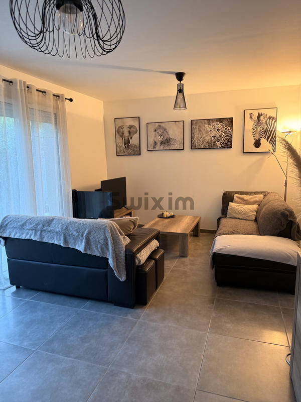 Maison - 76 m² - 3 pièces