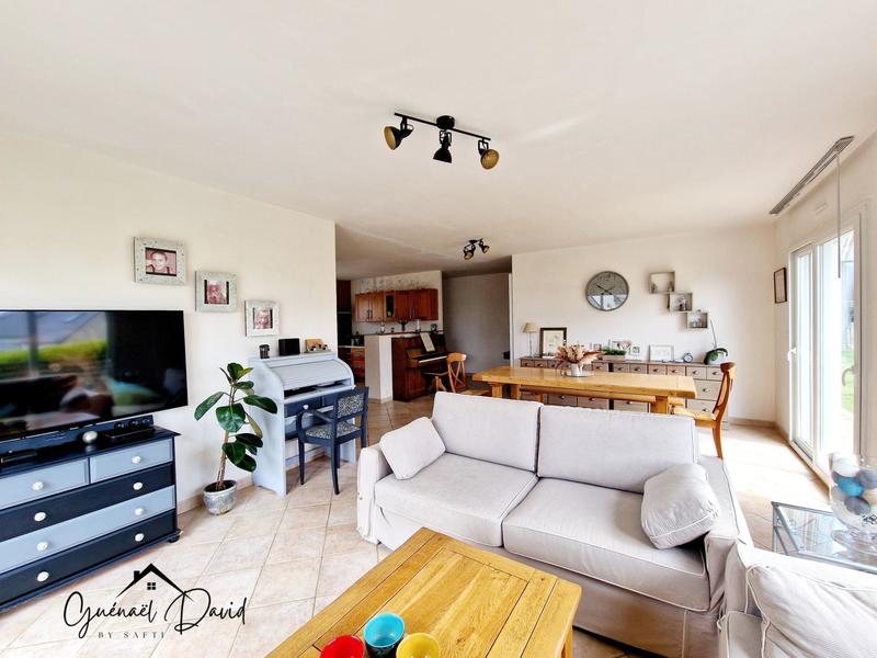 Maison - 141 m² - 6 pièces