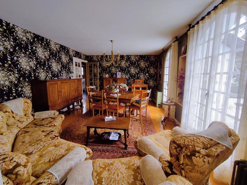 Maison - 142 m² - 7 pièces