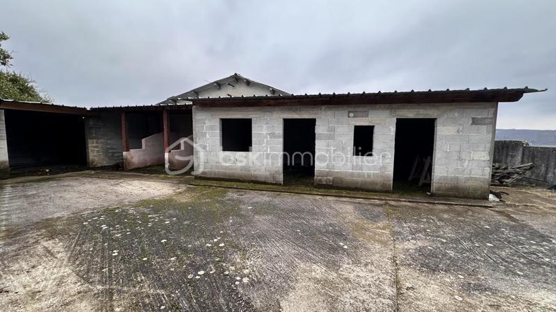 Maison - 100 m² - 3 pièces