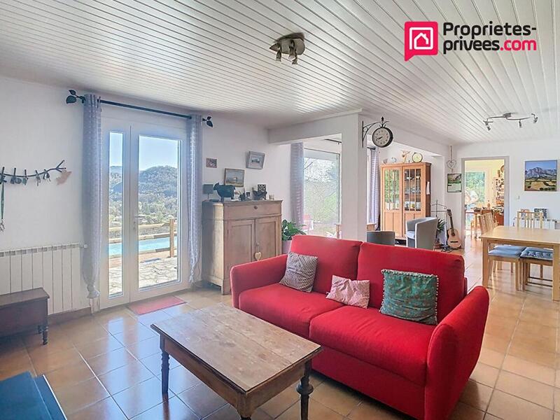 Maison - 100 m² - 6 pièces