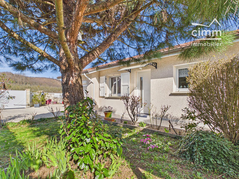 Maison - 115 m² - 4 pièces