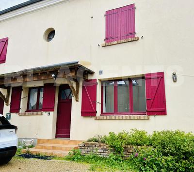 Maison - 240 m² - 11 pièces