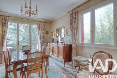 Maison - 148 m² - 7 pièces