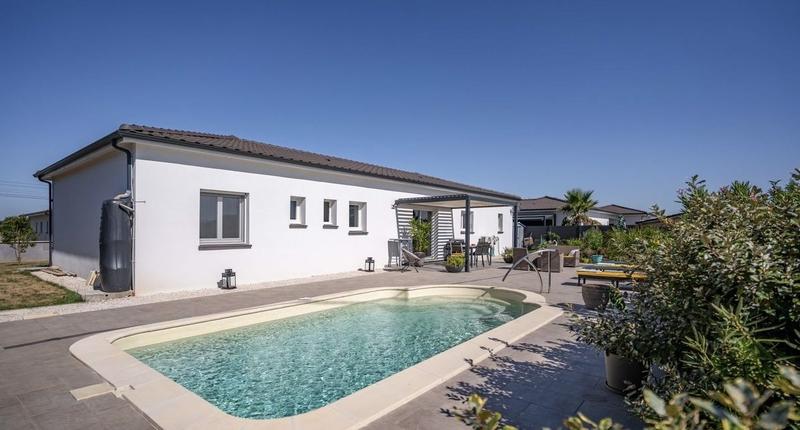 Maison - 102 m² - 4 pièces