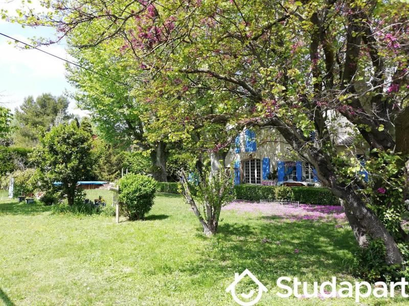 Chambre - 25 m² - 1 pièce