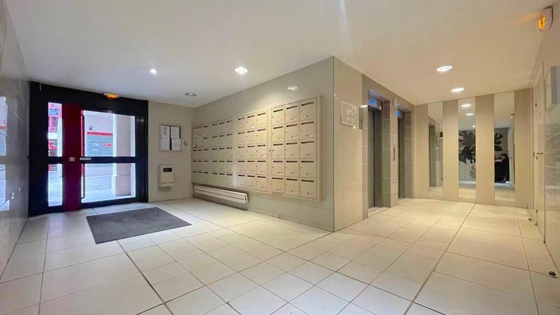 Appartement - 83 m² - 3 pièces