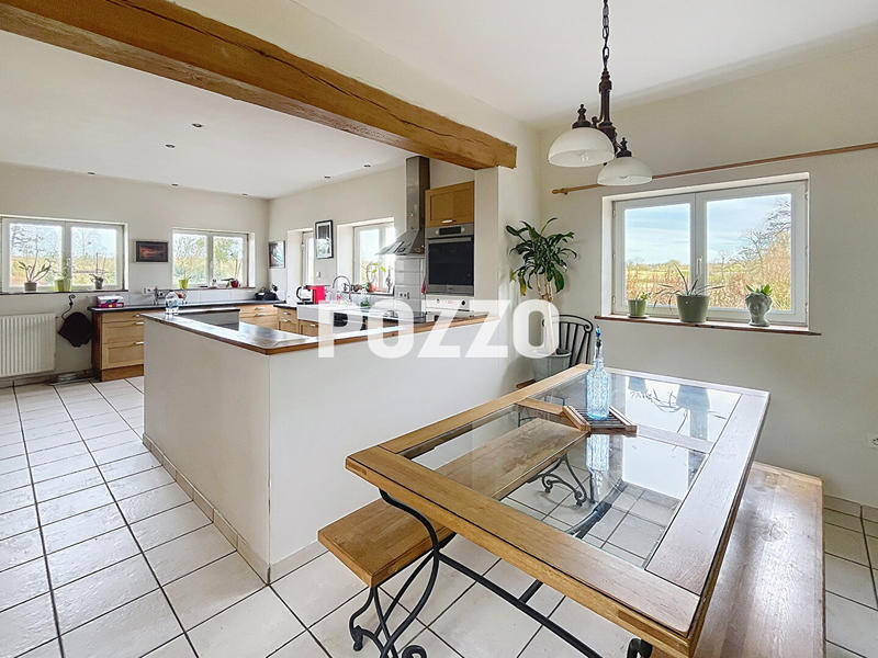 Maison - 175 m² - 7 pièces