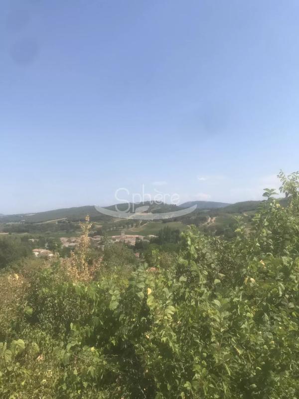 Terrain constructible - 2 714 m²