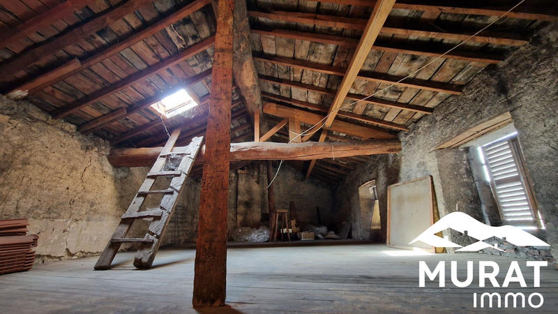 Immeuble - 140 m² - 2 pièces