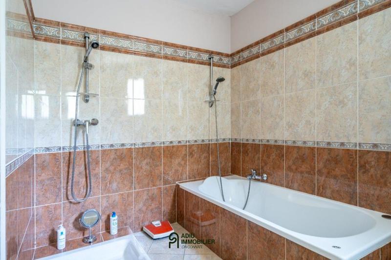 Villa - 120 m² - 4 pièces