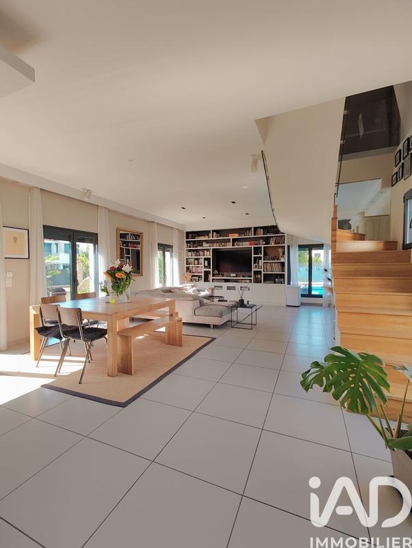 Maison - 156 m² - 6 pièces
