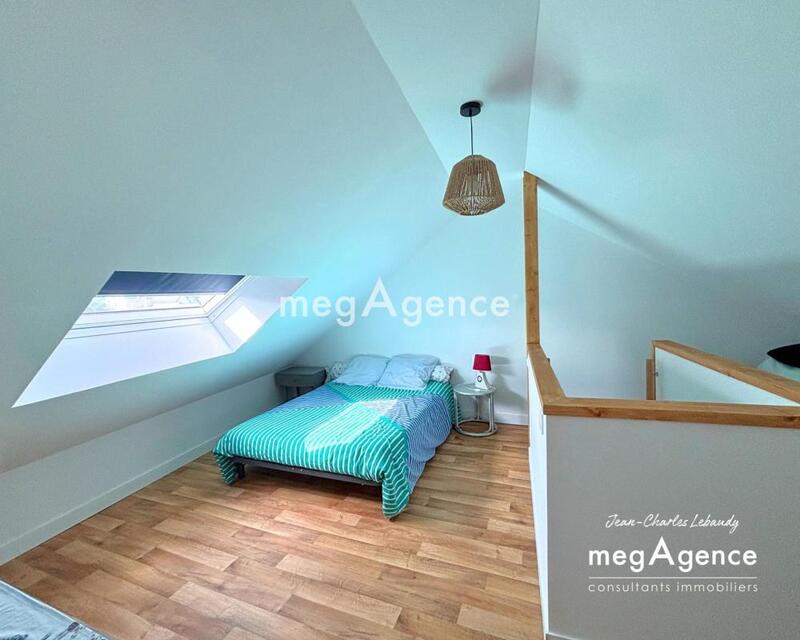 Maison - 180 m² - 7 pièces