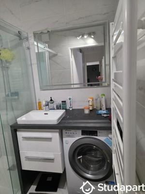 Chambre - 11 m² - 1 pièce