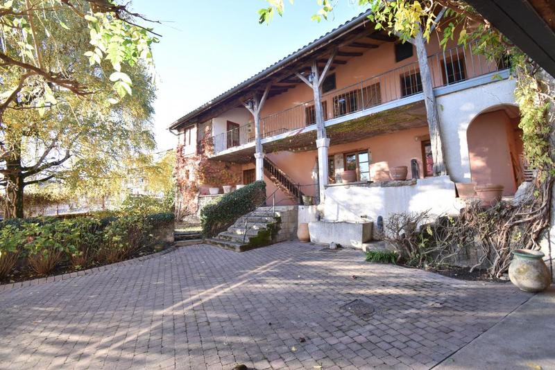 Maison de ville - 194 m² - 5 pièces