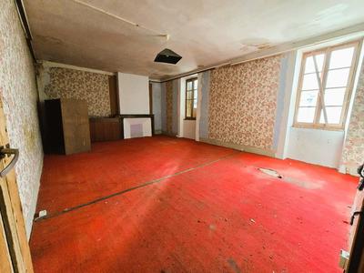 Maison - 160 m² - 4 pièces