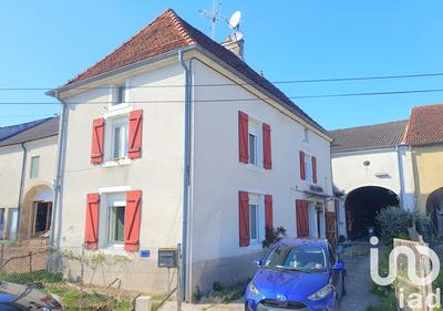 Maison - 93 m² - 4 pièces