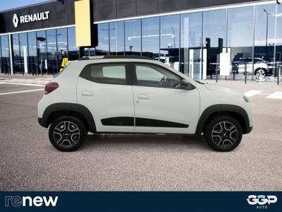 Dacia Spring Essential -23b