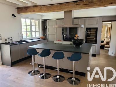 Maison - 165 m² - 7 pièces