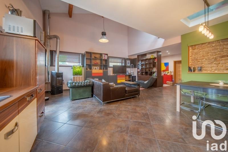 Maison de ville - 136 m² - 5 pièces