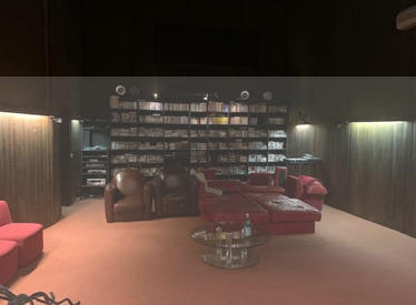 Propriété - 900 m² - 27 pièces