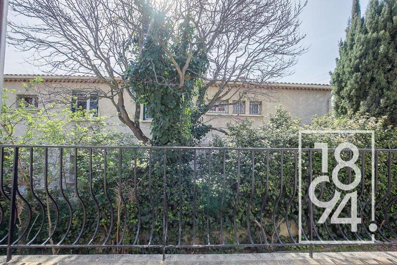 Maison - 181 m² - 6 pièces