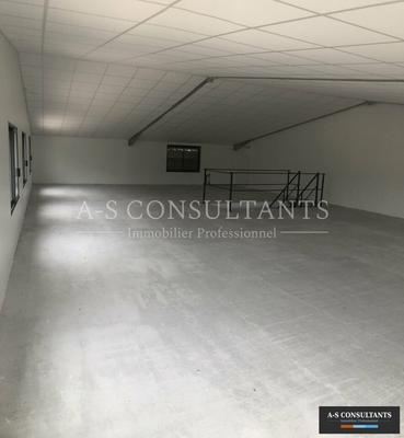 Local commercial - 370 m²
