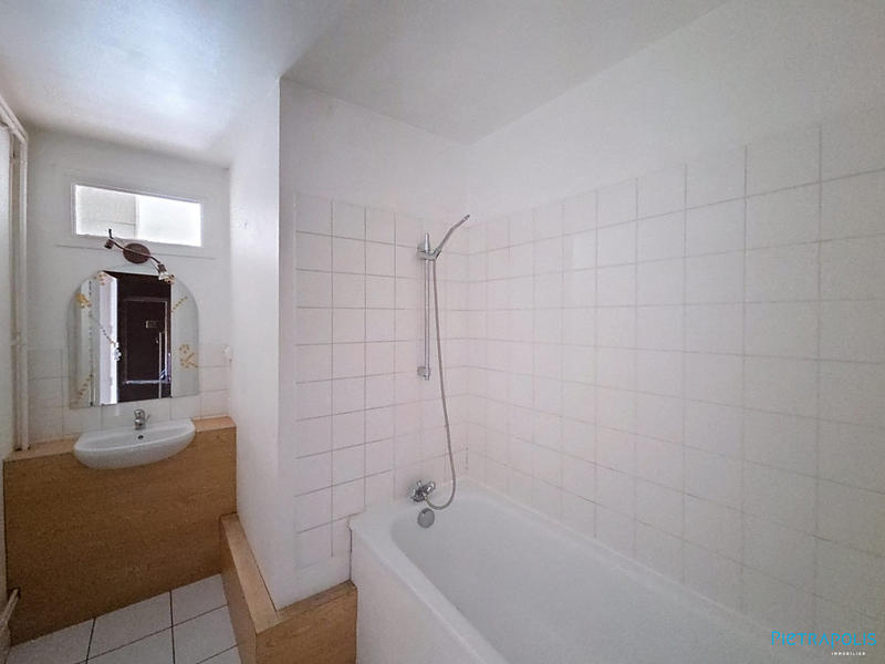 Appartement - 105 m² - 4 pièces