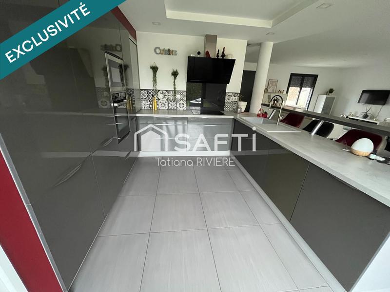 Maison - 165 m² - 6 pièces