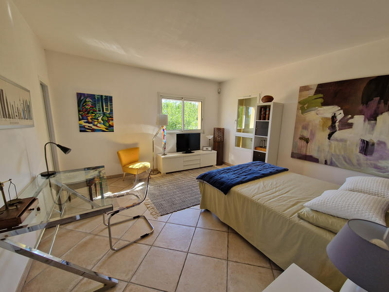 Maison - 205 m² - 6 pièces