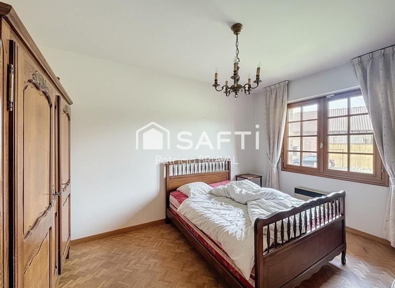 Maison - 91 m² - 5 pièces