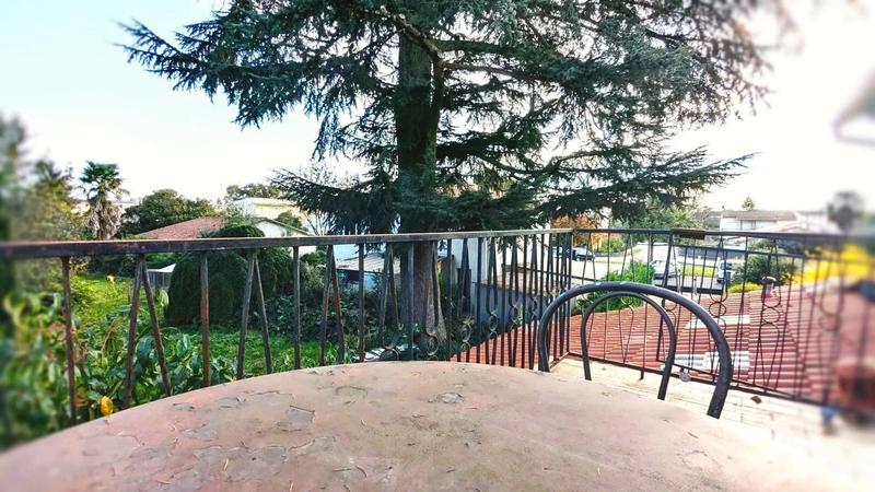 Maison - 207 m² - 10 pièces