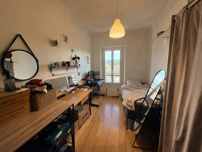 Appartement - 90 m² - 4 pièces