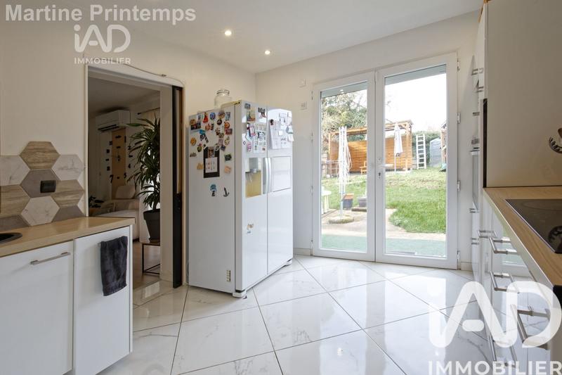 Maison - 141 m² - 8 pièces
