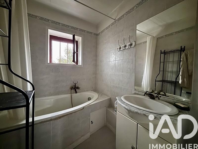 Maison - 98 m² - 4 pièces