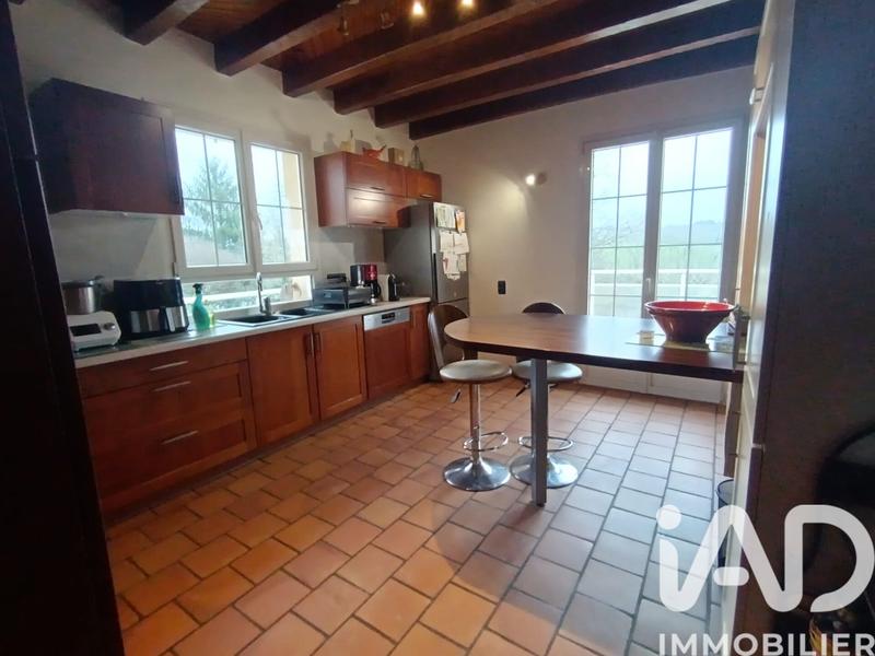 Maison - 135 m² - 7 pièces