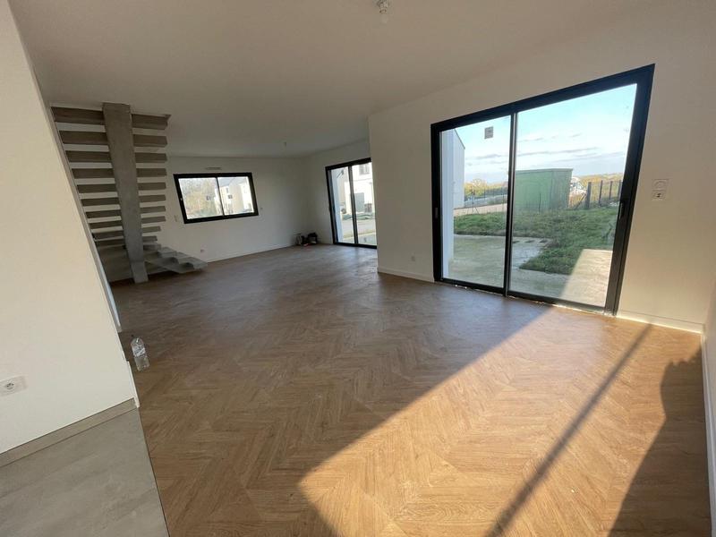 Maison - 118 m² - 6 pièces