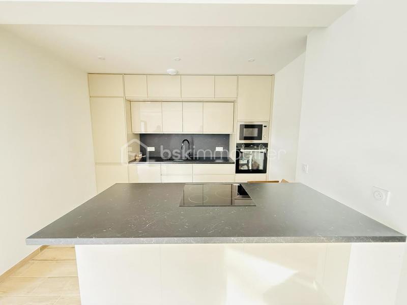 Maison - 149 m² - 7 pièces