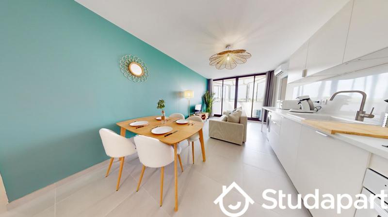 Chambre - 12 m² - 1 pièce