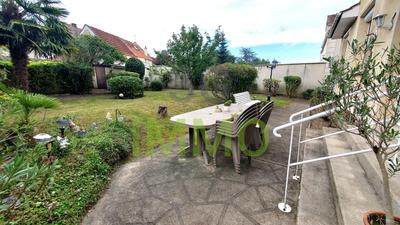 Pavillon - 96 m² - 5 pièces