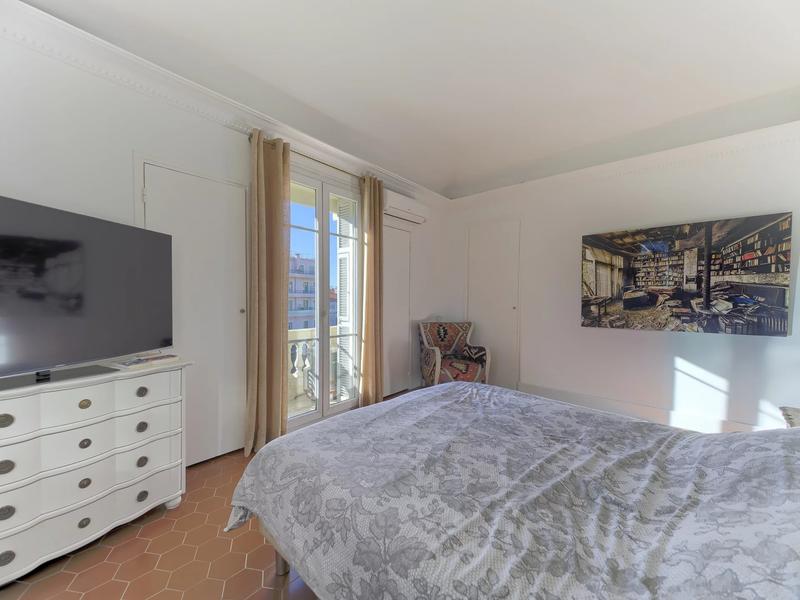 Appartement - 101 m² - 4 pièces