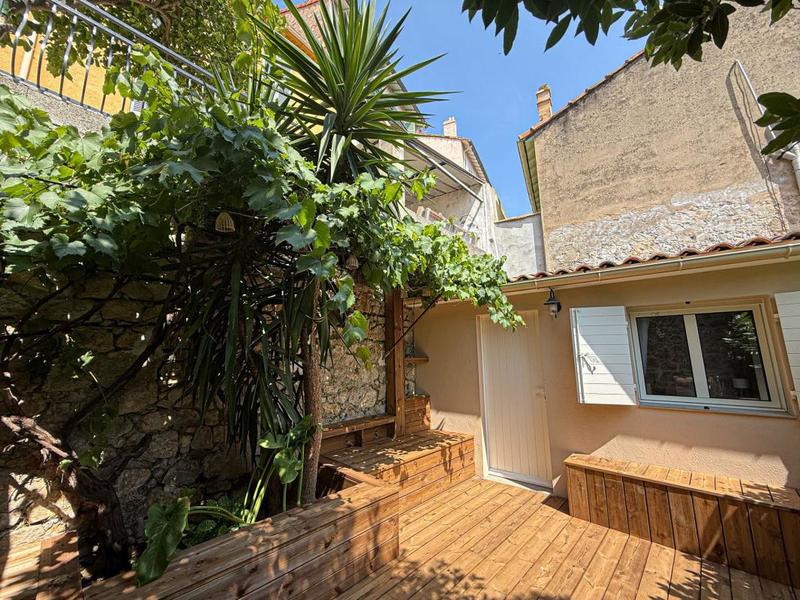 Immeuble - 146 m² - 8 pièces