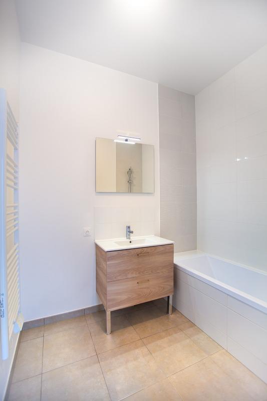 Appartement - 70 m² - 3 pièces