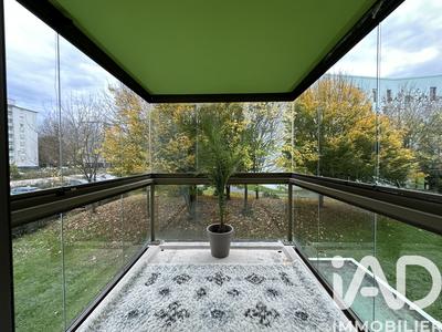 Appartement - 79 m² - 4 pièces