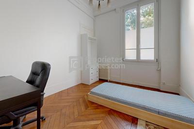 Appartement - 76 m² - 4 pièces