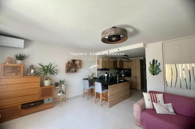 Appartement - 90 m² - 3 pièces